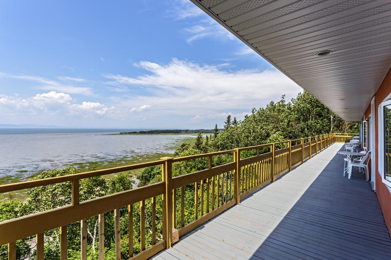 Auberge De L'Anse Riviere-du-Loup Exterior photo