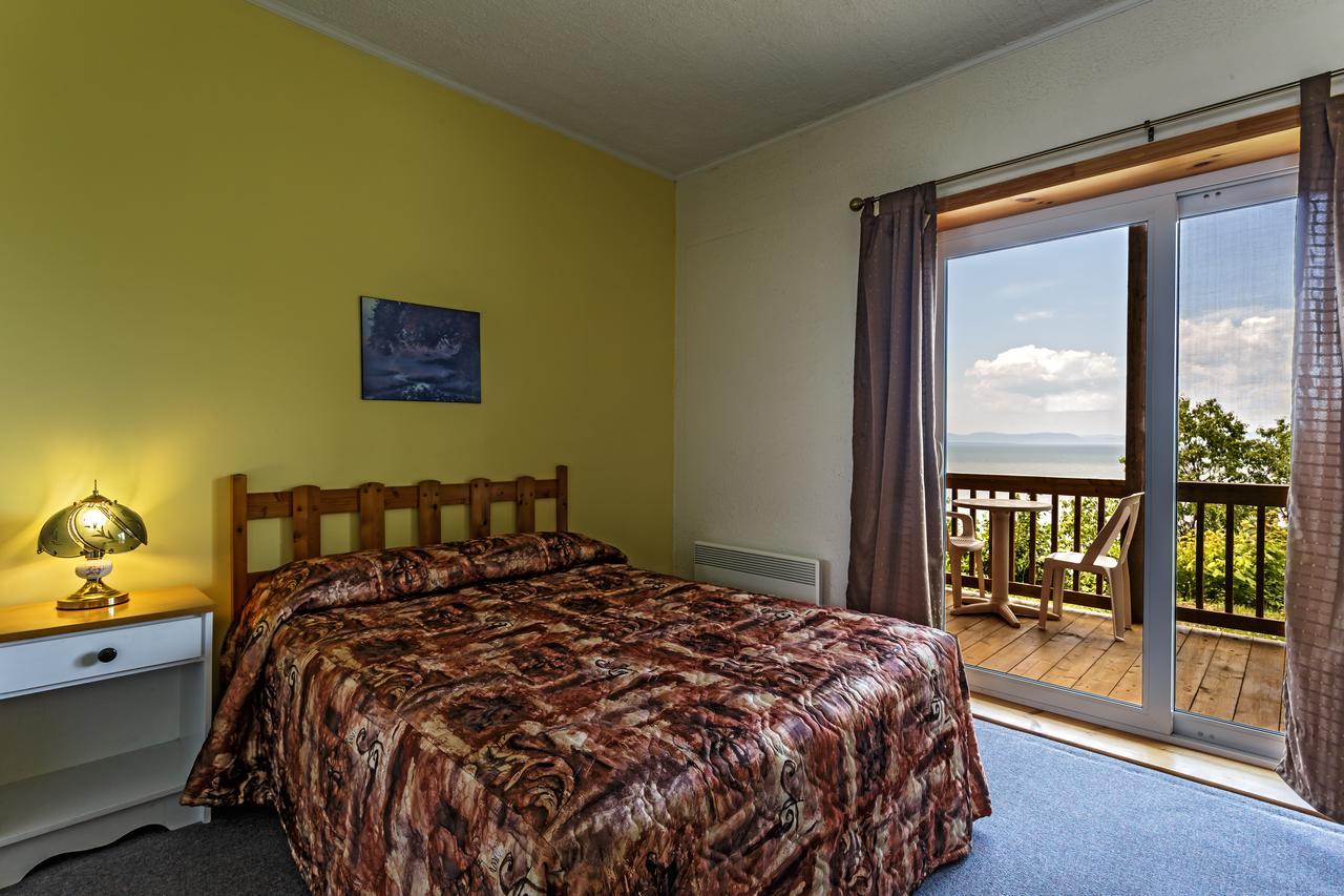 Auberge De L'Anse Riviere-du-Loup Exterior photo